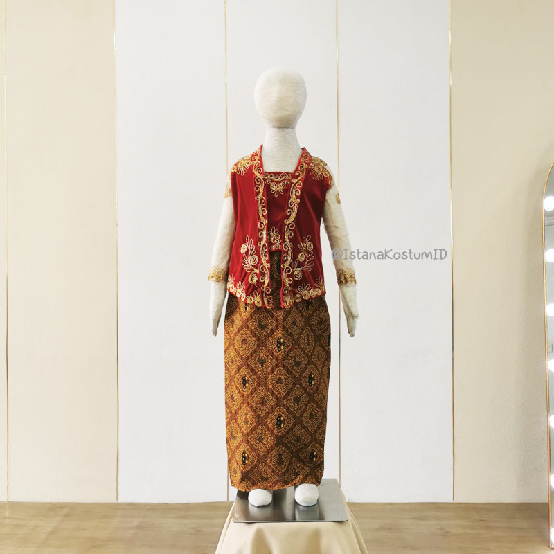 Kebaya Beludru Kartini Sidomukti Wine Gold Jawa