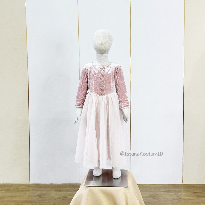 Dress Negara Eropa Renaissance Girl Pink