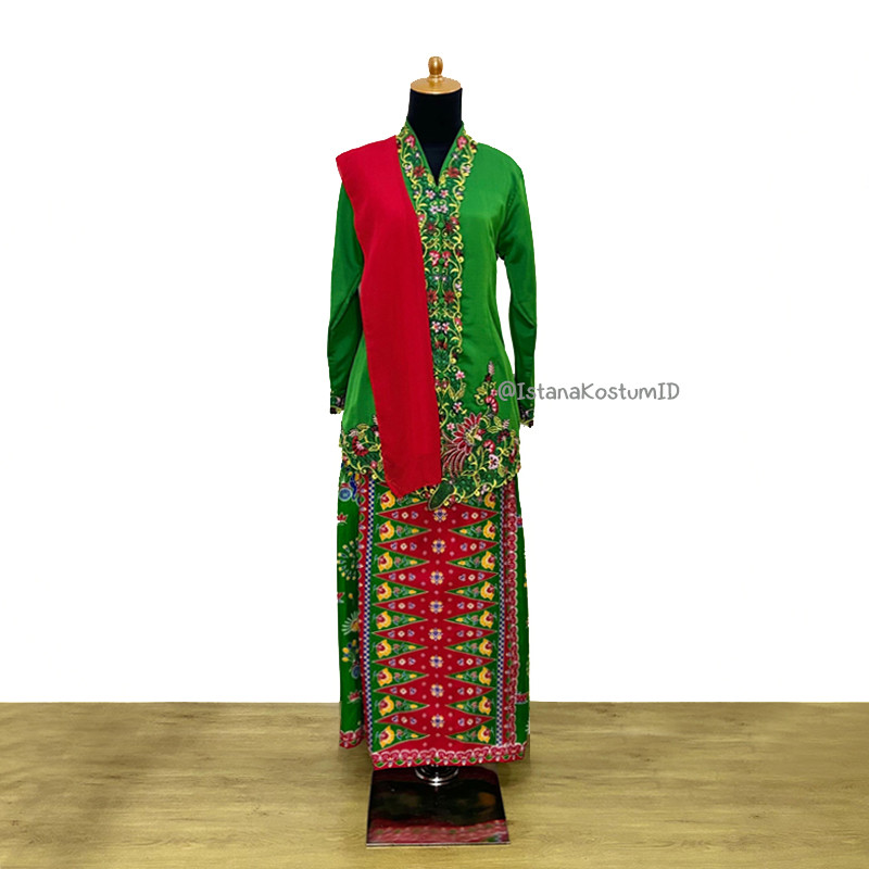 sewa kostum Kebaya Encim None Betawi Ondel Green Red Wanita Dewasa
